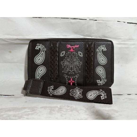 Wrangler Bandana Paisley Print Wallet Brown Wristlet Western - Picture 1 of 7